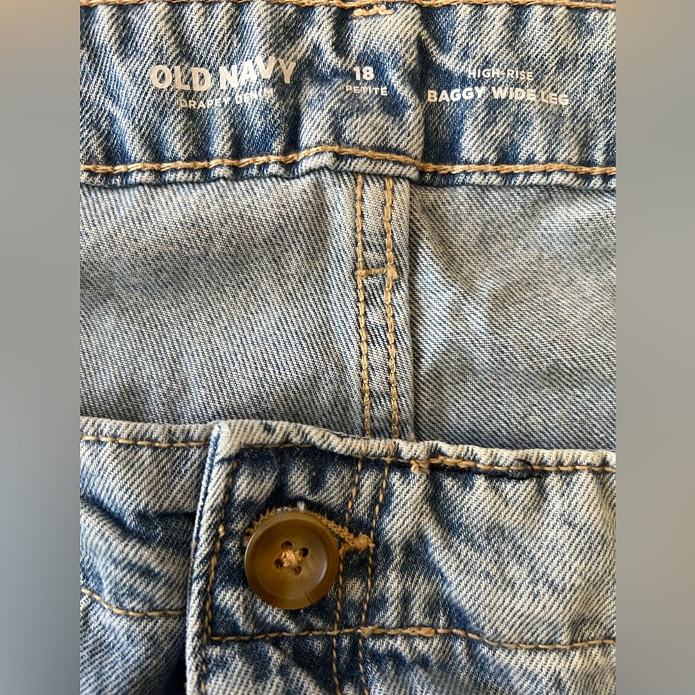 Old Navy Light Blue High-Rise Wide Leg Jeans